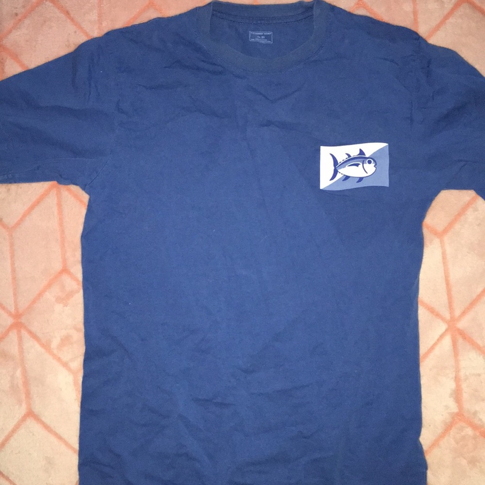 **PRICES NEGOTIABLE** Southern tide tshirt